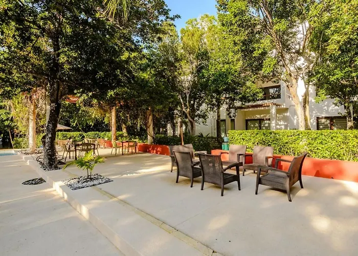 Private Plunge Pool, Golf Cart And Club